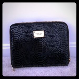Michael Kors IPad Cover